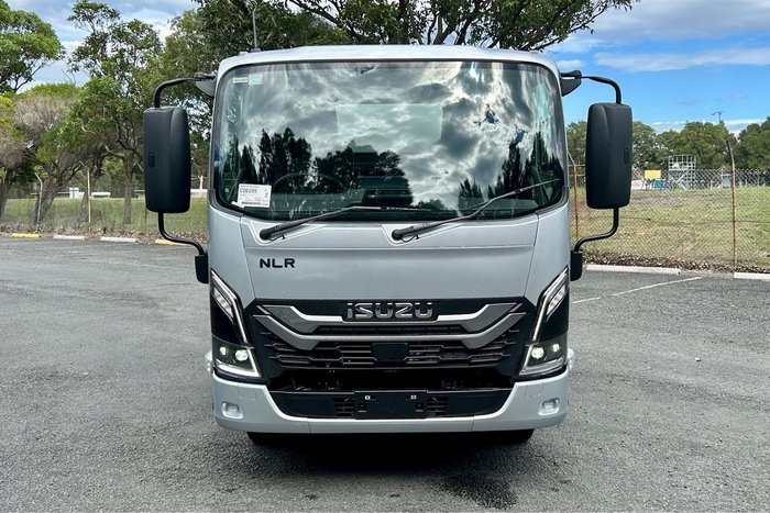2025 Isuzu N Series NLR 45-150 DT D25