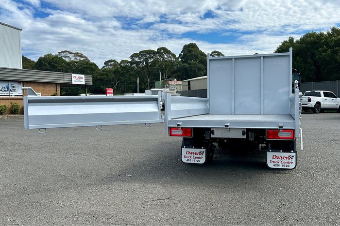2025 Isuzu N Series NLR 45-150 DT D25