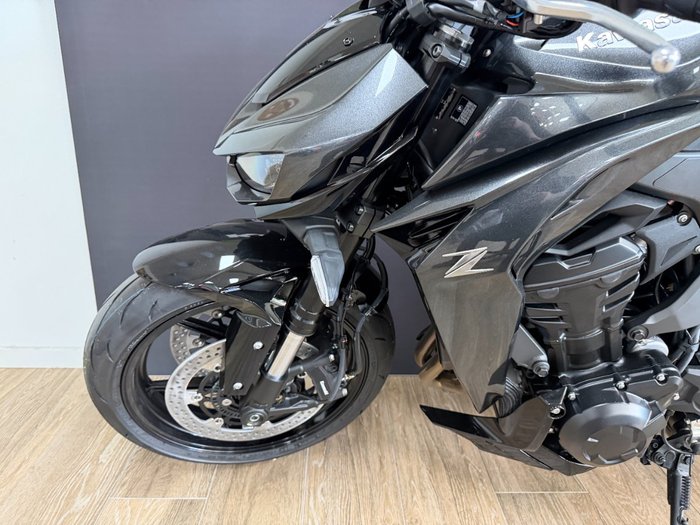 2026 Kawasaki Z1100 ZR1100GTFNN Black