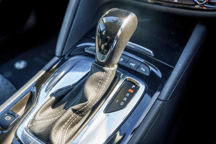 2018 Holden Commodore LT