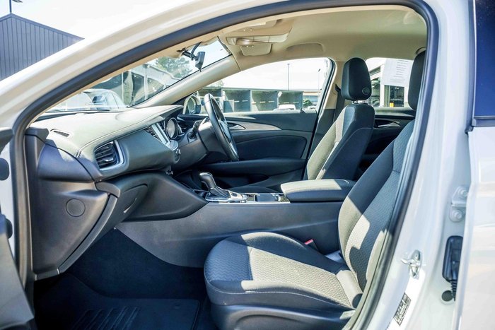 2018 Holden Commodore LT