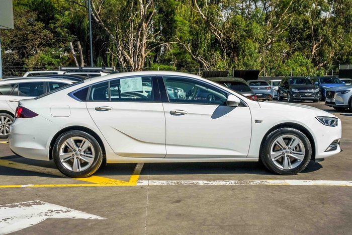 2018 Holden Commodore LT
