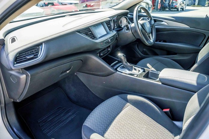 2018 Holden Commodore LT