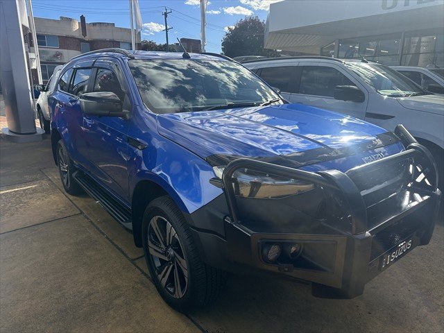 2025 ISUZU MU-X LS-T