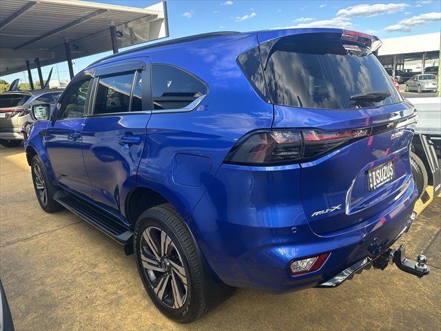 2025 ISUZU MU-X LS-T