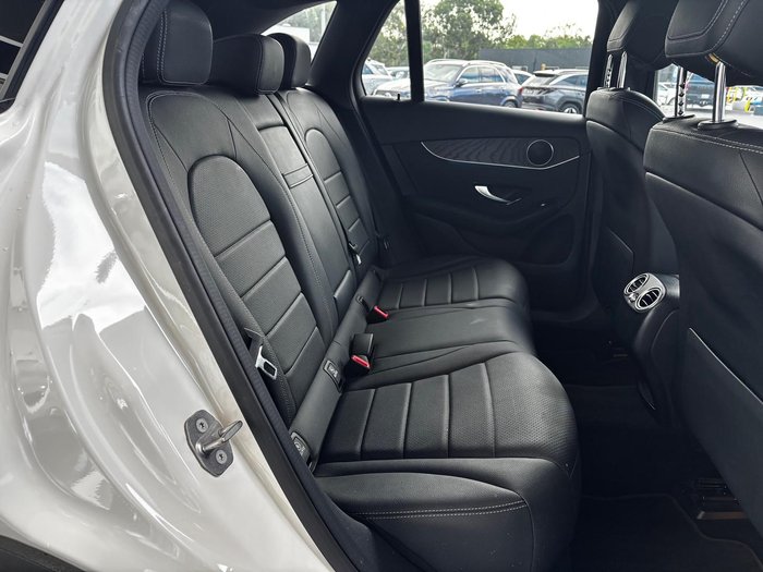 2019 Mercedes-Benz GLC-Class GLC200