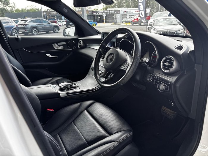 2019 Mercedes-Benz GLC-Class GLC200