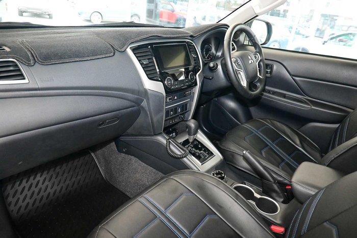 2023 Mitsubishi Triton GLX-R