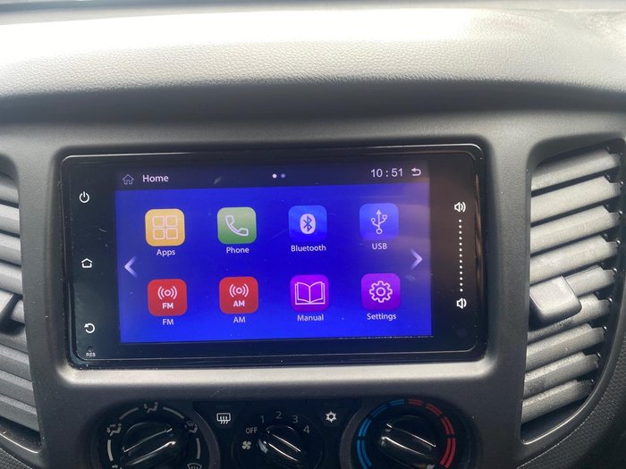 2022 Mitsubishi Triton GLX