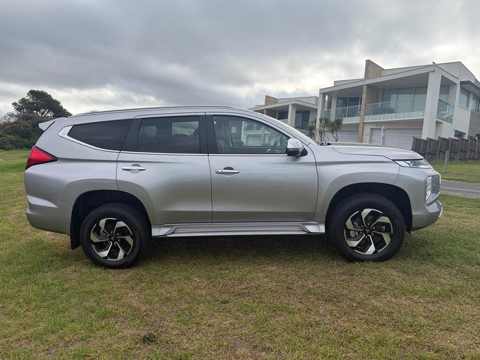 2024 Mitsubishi Pajero Sport Exceed