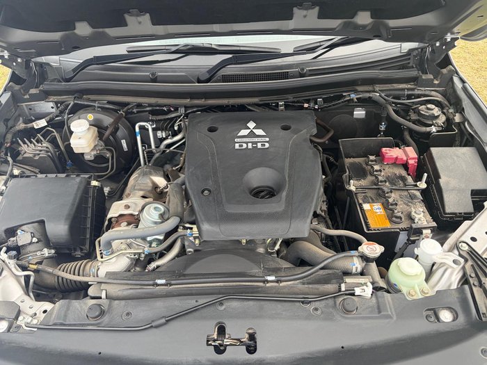 2024 Mitsubishi Pajero Sport Exceed