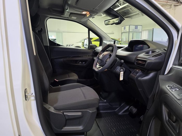 2026 Peugeot Partner Pro