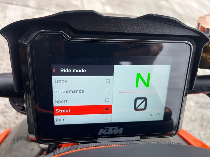 2021 KTM 1290 Super Duke R Super Duke Orange