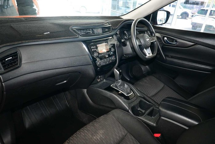 2019 Nissan X-TRAIL ST