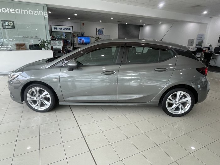 2019 Holden Astra RS