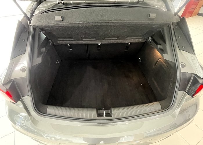 2019 Holden Astra RS