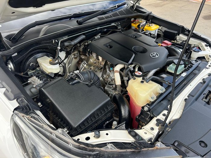 2022 Toyota Hilux SR