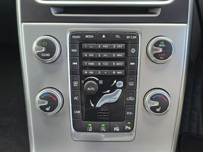 2017 Volvo V60 D4 Luxury
