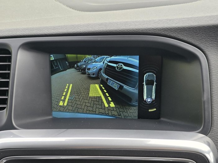 2017 Volvo V60 D4 Luxury MY17 Silver