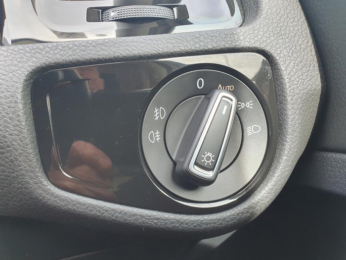 2017 Volkswagen Golf 110TSI Highline 7 MY17 Pure White