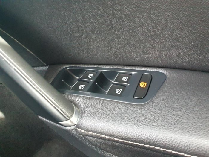 2017 Volkswagen Golf 110TSI Highline 7 MY17 Pure White