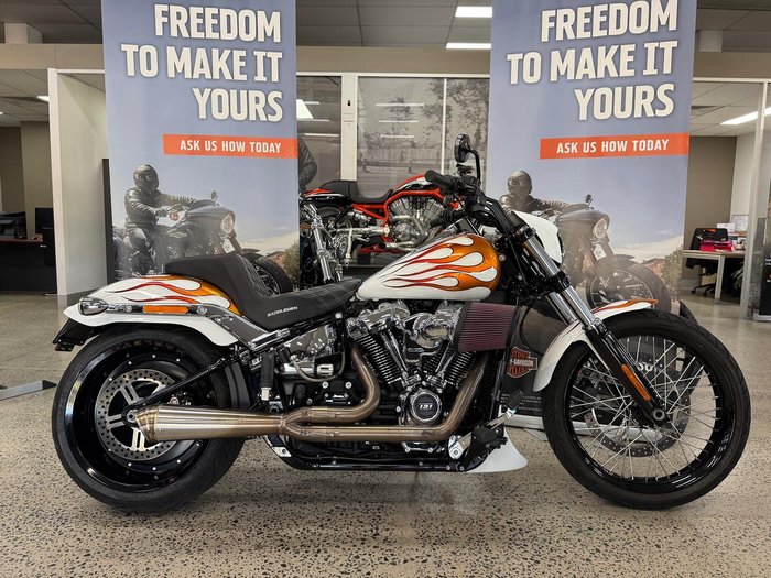 2023 Harley-Davidson Breakout 117 (FXBR) Softail White