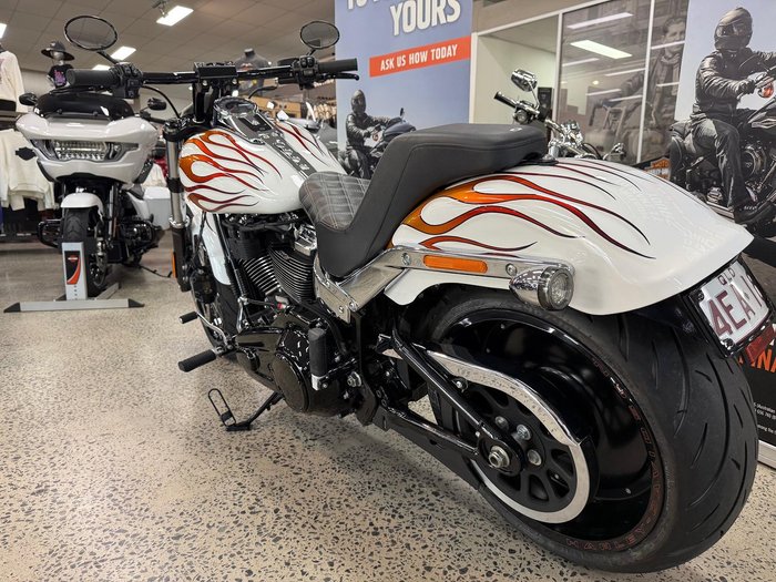 2023 Harley-Davidson Breakout 117 (FXBR) Softail White