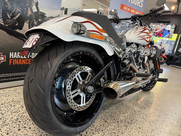 2023 Harley-Davidson Breakout 117 (FXBR) Softail White