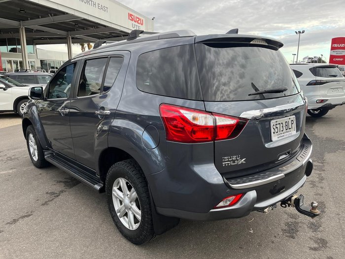2016 Isuzu MU-X LS-T