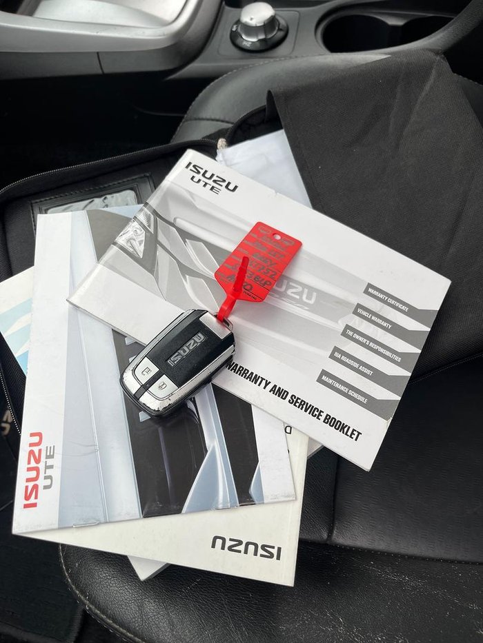 2016 Isuzu MU-X LS-T