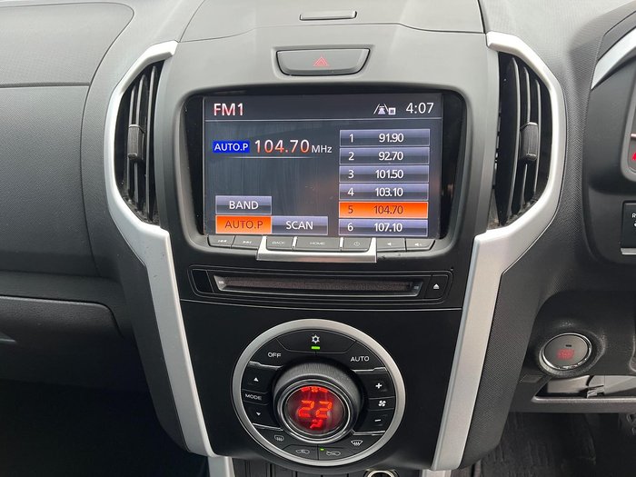 2016 Isuzu MU-X LS-T