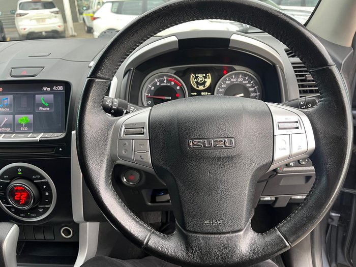 2016 Isuzu MU-X LS-T