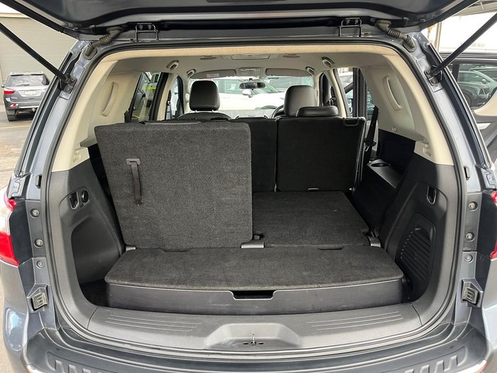 2016 Isuzu MU-X LS-T