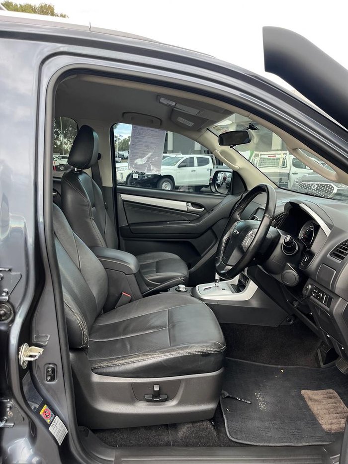 2016 Isuzu MU-X LS-T