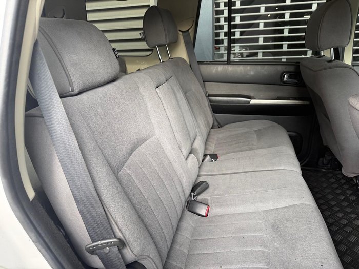 2016 Nissan Patrol ST