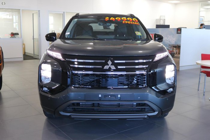 2026 Mitsubishi Outlander LS