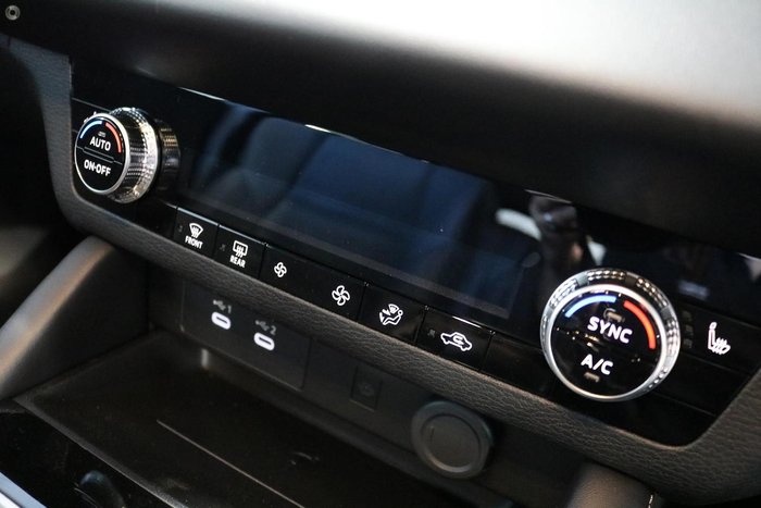 2026 Mitsubishi Outlander LS
