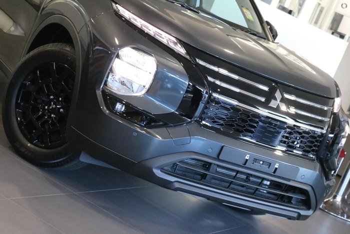2026 Mitsubishi Outlander LS