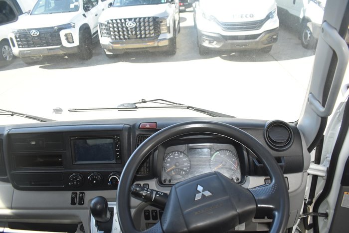 2017 Fuso Canter 615 White