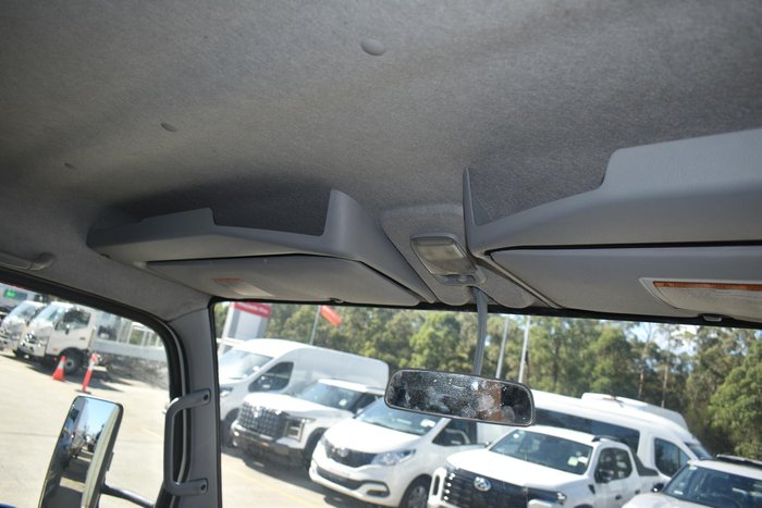 2017 Fuso Canter 615 White