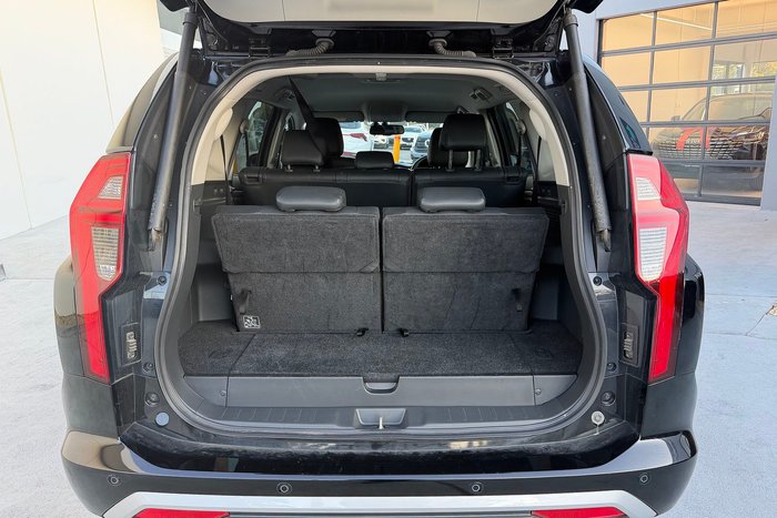 2022 Mitsubishi Pajero Sport GLS