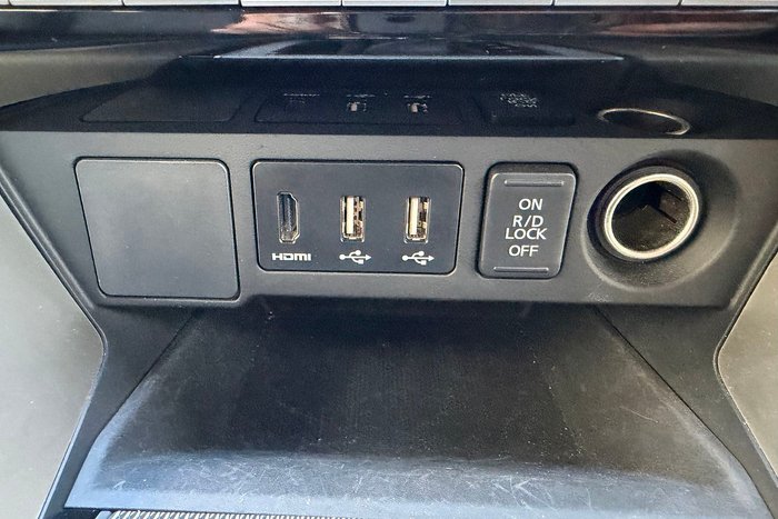 2022 Mitsubishi Pajero Sport GLS