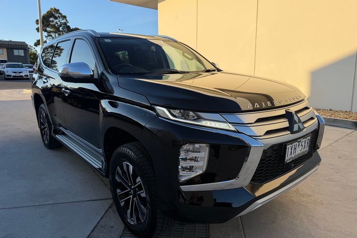 2022 Mitsubishi Pajero Sport GLS