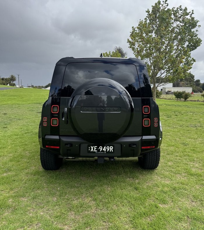 2025 Land Rover Defender 110 D350 X-Dynamic HSE