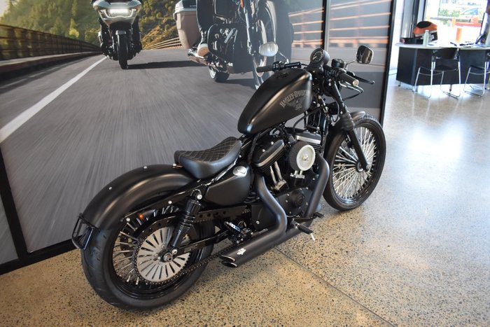 2017 HARLEY-DAVIDSON XL883N IRON 883