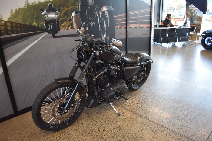 2017 HARLEY-DAVIDSON XL883N IRON 883