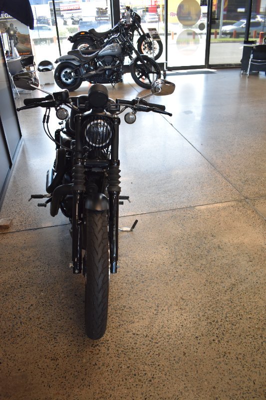 2017 HARLEY-DAVIDSON XL883N IRON 883