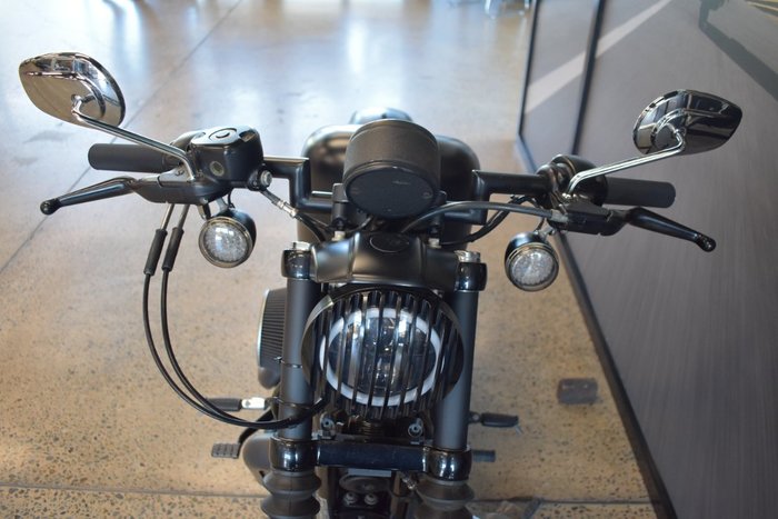 2017 HARLEY-DAVIDSON XL883N IRON 883
