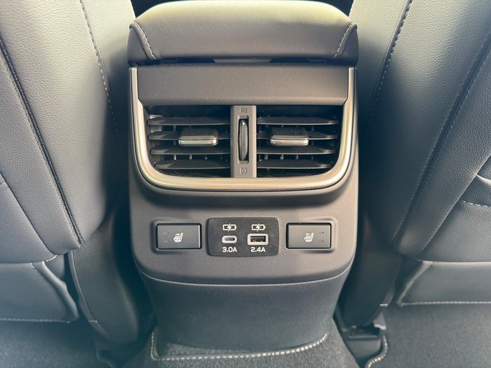 2025 Subaru Outback AWD Touring