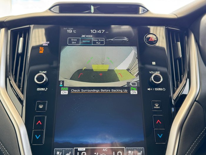 2025 Subaru Outback AWD Touring